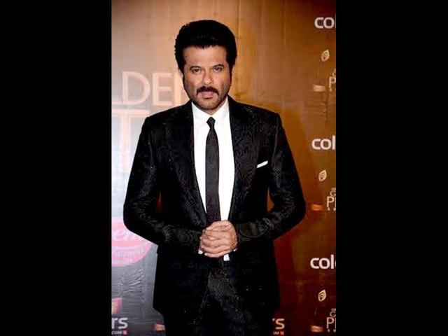 Anil-Kapoor-looks-happy