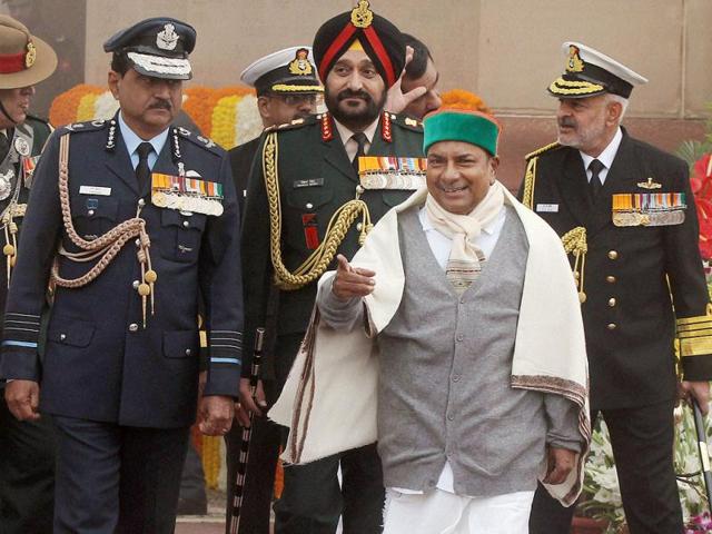 Defence minister AK Antony along with Mos Jitendra Singh and the three service chiefs pose for group photos. (PTI)