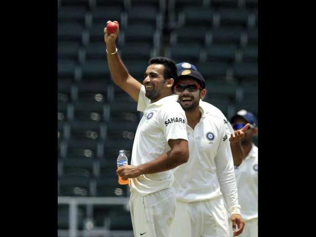 Zaheer Becomes The Fourth Indian To Take 300 Test Wickets Hindustan Times ^ ravi shastri wants bharat arun as bowling coach, prefers zaheer khan as consultant. fourth indian to take 300 test wickets