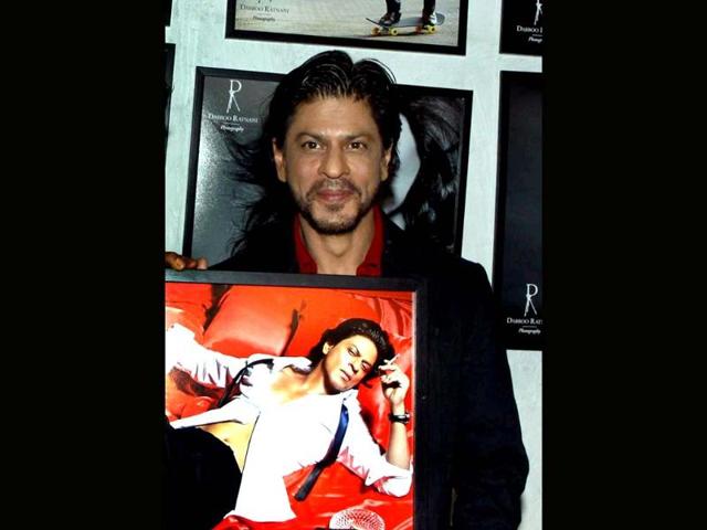 In this calendar shot, Shahrukh is giving us his intense best. Bollywood badshah poses with his calendar picture at the launch.