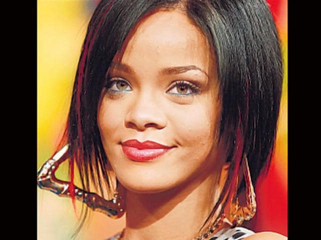 Rihanna gets 21st tattoo - Hindustan Times