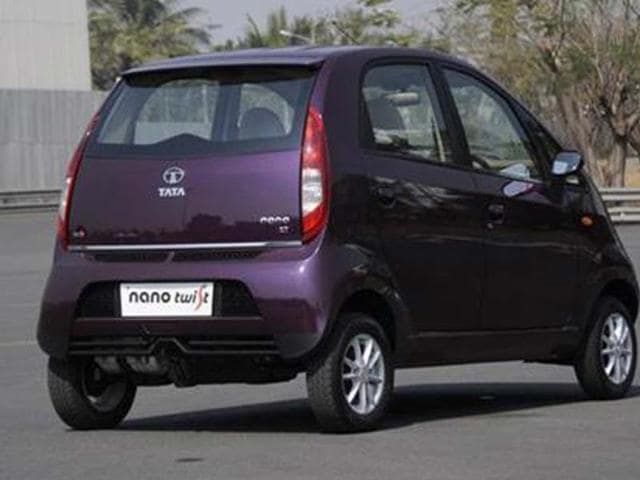 Tata-may-give-Nano-auto-gearbox Tata-may-give-Nano-auto-gearbox