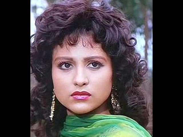Chandni made her acting debut opposite Salman in Sanam Bewafa, that released in 1991. Although the film was a hit, Chandni, who later worked in films such as Jai Kishen and 1942: A Love Story, among others, could never make it big in Bollywood. Chandni made her acting debut opposite Salman in Sanam Bewafa, that released in 1991. Although the film was a hit, Chandni, who later worked in films such as Jai Kishen and 1942: A Love Story, among others, could never make it big in Bollywood.