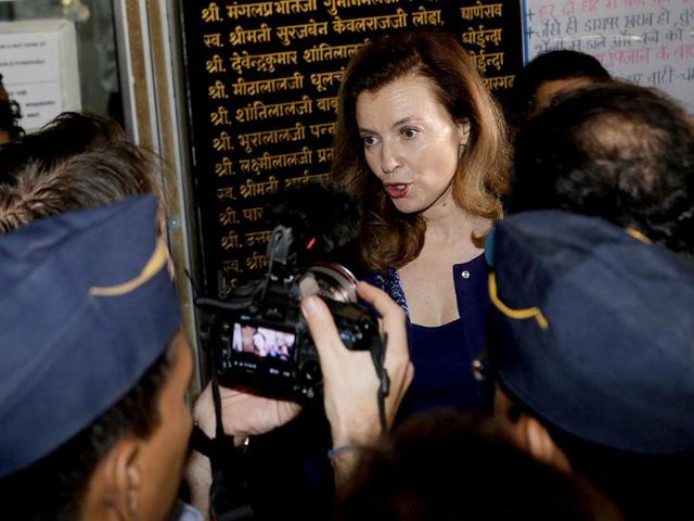 Valerie Trierweiler speaks to the media at a hospital in Mumbai. (Reuters) Valerie Trierweiler speaks to the media at a hospital in Mumbai. (Reuters)