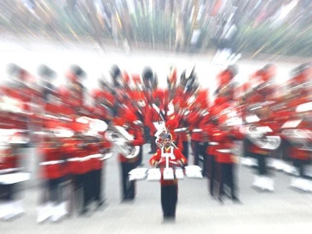 Bandsmen perform at the 'Beating the Retreat' ceremony in New Delhi on Wednesday. The ceremony marks the end of Republic Day celebrations. Ajay Aggarwal/HT Photo