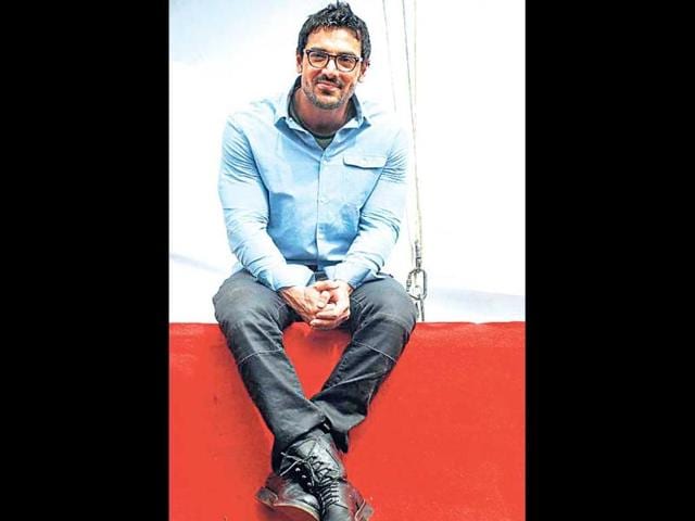 John Abraham exudes an effortless, I-care-a-damn vibe in their geeky avatars, doen't he? (HT Photo)
