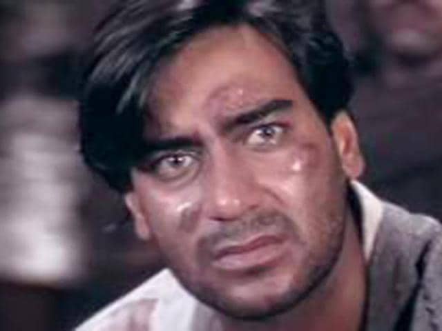 Aag joh dil mein lagi hai, usse duniya mein laga doonga main ... joh teri doli uthi, zamaane ko jalaa doonga main (Diljale, 1996)Yes, because all a girl really wants is a potential arsonist to love and cherish her till the very end of time