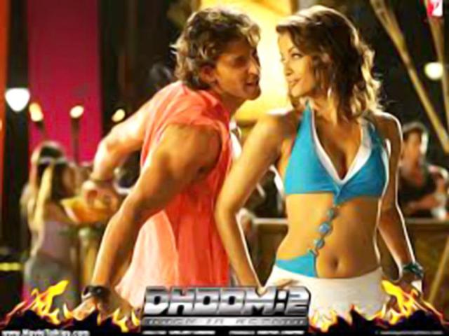 Main tumhe bhool jaoon yeh ho nahi sakta ... aur tum mujhe bhool jao yeh main hone nahi doonga (Dhadkan, 2000) and Kya koi kisi se itna pyar kar sakta hai ki uski jaan lele? (Dhoom:2, 2006)Yaar, koi police ko bulao!!!