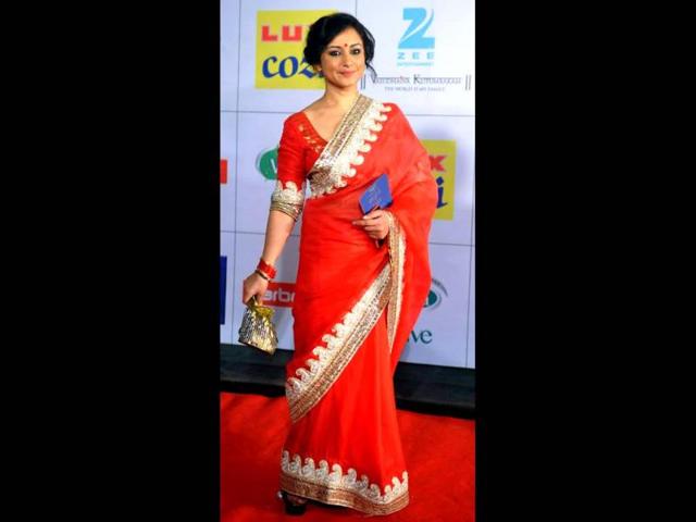 Divya Dutta's sari is a little too bright.