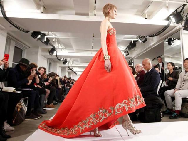 The Oscar de la Renta Fall 2014 collection during Fashion Week in New York. (AP) The Oscar de la Renta Fall 2014 collection during Fashion Week in New York. (AP)