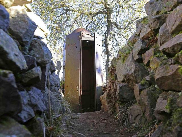 A French observation post is seen at the World War One Vieil Armand "Hartmannswillerkopf" battlefield in Alsace region as year 2014 marks the 100th anniversary of the start of the First World War (WWI) (Reuters photo)