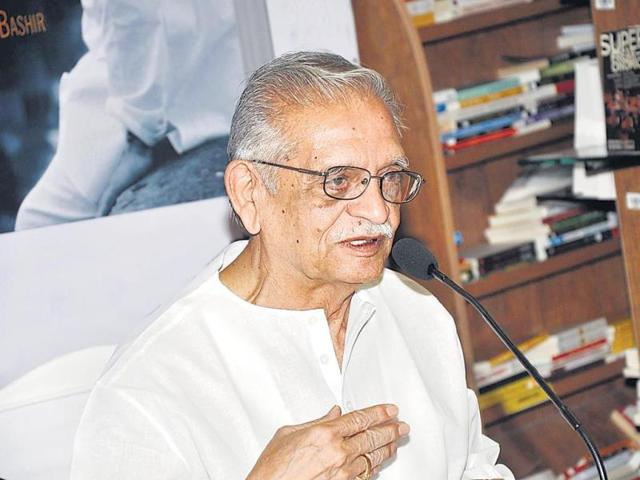 Gulzar reading some of his works at a book launch event in the city
