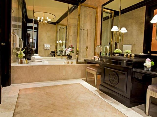 The Sky Villa bathroom inside Ari Resort and Casino offers stunning views of the Strip from the 58th floor. (AFP)