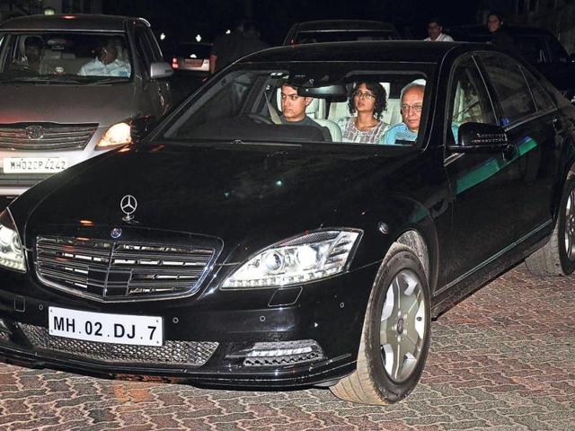 Aamir Khan took his wife Kiran Rao for a spin around Bandra in his swanky new sedan