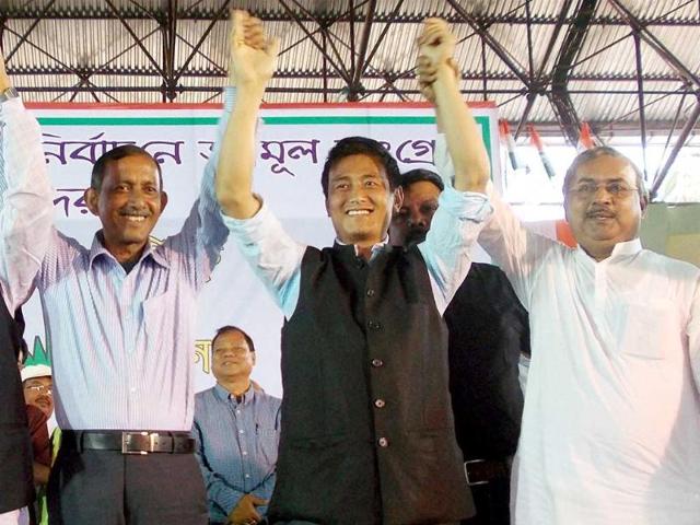 Former Indian football captain and TMC candidate from Darjeeling, Baichung Bhutia during campaigning for the upcoming LS polls in Siliguri on Tuesday. PTI Photo