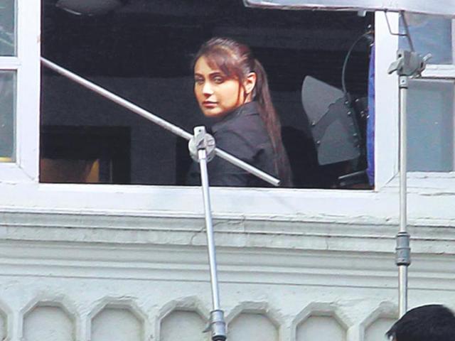 Rani-Mukherji-shoots-for-Mardaani-in-Connaught-Place-Delhi Rani-Mukherji-shoots-for-Mardaani-in-Connaught-Place-Delhi