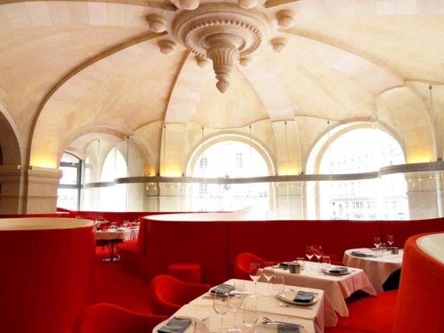 L’Opera, Paris, France. (AFP PHOTO)