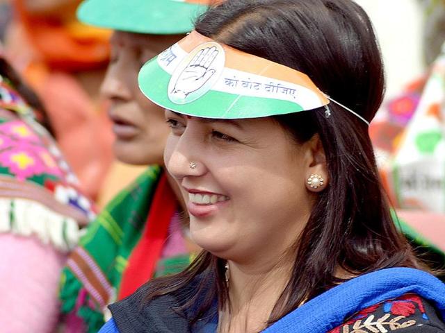 Congress' supporters attend party vice-president Rahul Gandhi's election rally in Dharamsala. (HT photo/Shyam Sharma)