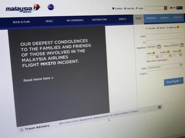 A sympathy message is displayed at the webpage of the Malaysia Airlines website, in Shah Alam, outside Kuala Lumpur, Malaysia. (AP photo)