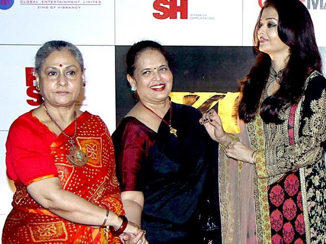 Aishwarya Rai Bachchan, her mother Vrinda Rai and mother-in-law Jaya Bhachchan pose for a photograph during a promotional event for Kochadaiiyaan in Mumbai. (AFP Photo)