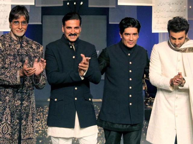 Bollywood biggies Amitabh Bachchan, Akshay Kumar and Ranbir Kapoor share the dais with the man of the moment Manish Malohtra. (HT Photo)