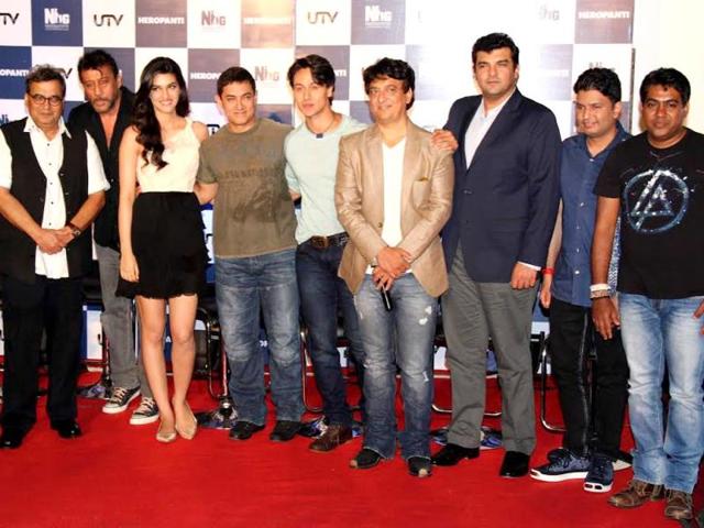 Tiger's entire family including father Jackie, mother Ayesha and sister Krishna were present to be part of his big moment and as always Jackie was at his humor best. Subhash Ghai who was the maker of Hero Jackie Shroff's debut film was also present to see Tiger take forward his father's legacy with Heropanti.