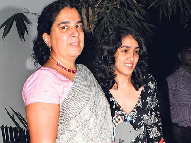 Aamir Khan’s former wife Reena Dutta with their daughter Ira (HT Photo/Prodip Guha)