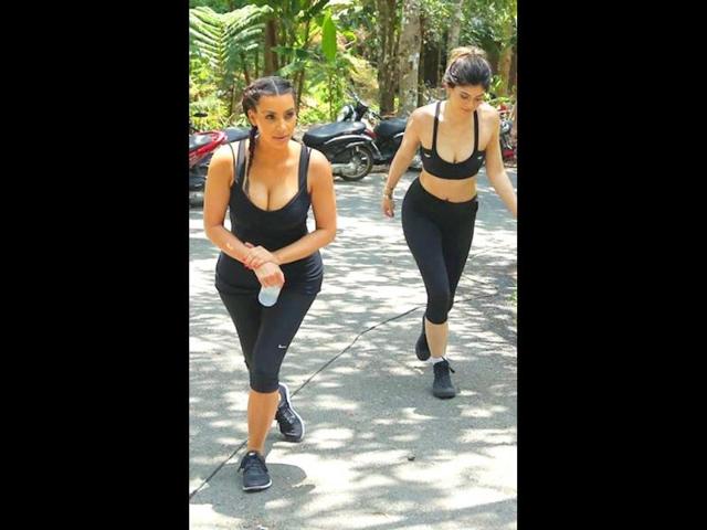Kim Kardashian going through the jungles of Thailand. (PHOTO COURTESY: Twitter/ @KimKardashian)