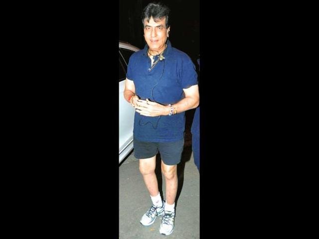 It was Jeetendra’s birthday on Monday (April 7) and the Kapoor clan got together for a dinner to celebrate it. Going by the veteran actor’s attire, it looked like he landed up at the do straight after a jog. (Photos: Yogen Shah)