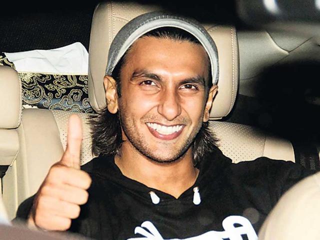 The ever-energetic Ranveer Singh also gave a big thumbs up.