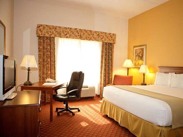 Holiday Inn Express Inverness, Lecanto, Florida: automatic systems regulate electricity and hot water for increased efficiency, while recycling bins strategically placed throughout the property help cut down on waste. (AFP)