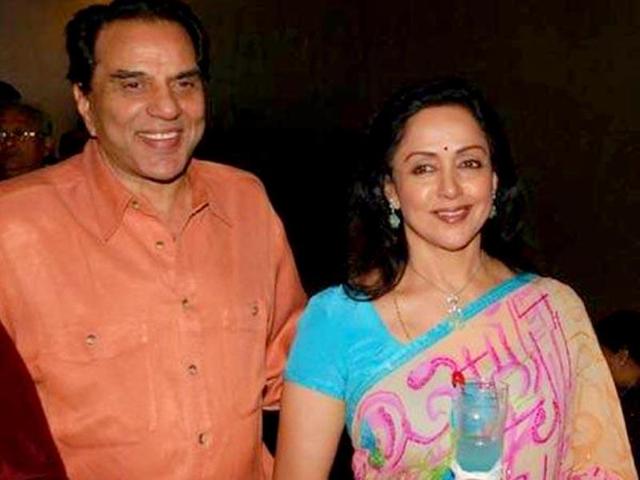 Hema Malini married Dharamendra, whose first wife is Prakash Kaur with whom he has four children. Unlike other relationships, Dharmendra remained married to his first wife.