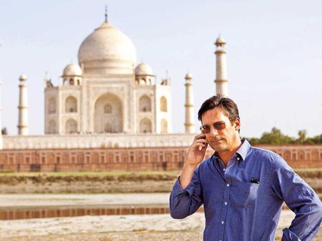 American-actor-Jon-Hamm-of-Mad-Men-fame-who-was-in-India-last-year-to-shoot-his-upcoming-film-Million-Dollar-Arm-now-shares-that-it-was-an-shy-amazing-shy-experience-that-he-still-can-t-get-over American-actor-Jon-Hamm-of-Mad-Men-fame-who-was-in-India-last-year-to-shoot-his-upcoming-film-Million-Dollar-Arm-now-shares-that-it-was-an-shy-amazing-shy-experience-that-he-still-can-t-get-over