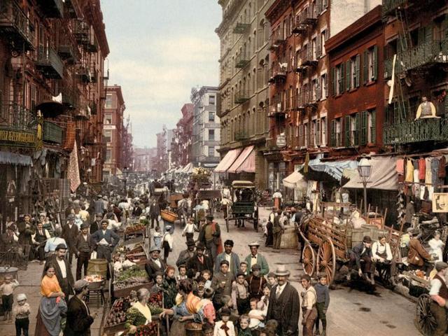 An American Odyssey documents the North American continent of the past through a series of photochroms and Phostint postcards first produced between 1888 and 1924. Documenting the people, urban landscapes and vast swathes of untouched land across the USA, Canada and Mexico, this book of vintage travel images offers a rare glimpse into the past. Take a look at some of the most striking pictures from the book, set to be published by Taschen this May. (All Photos: photochrom)Anonymous: Mulberry Street, New York