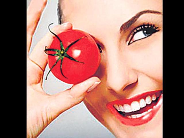 All-of-us-love-to-eat-tomatoes-which-have-a-lot-of-health-benefits-Agencies All-of-us-love-to-eat-tomatoes-which-have-a-lot-of-health-benefits-Agencies