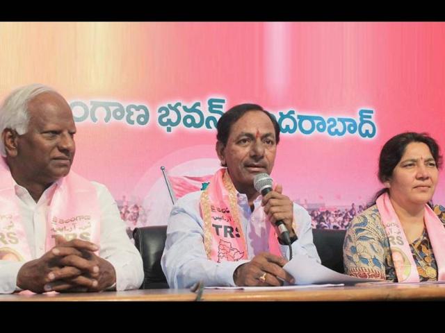 TRS president K Chandrashekar Rao with party leaders addresses the media at Telangana Bhavan in Hyderabad. (PTI photo)