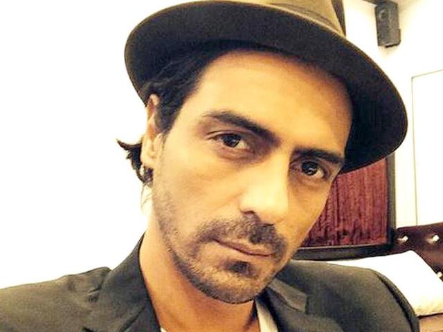 Arjun Rampal on the sets of Roy.