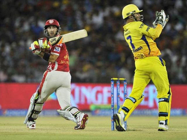 Kings XI Punjab player Alen Maxwell in action against Chennai Super Kings during IPL 7 match at Barabati International Cricket Stadium in Cuttack. (Parwaz Khan/HT Photo)