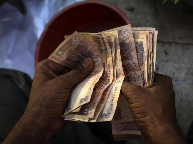 129 dollars in rupees cheap
