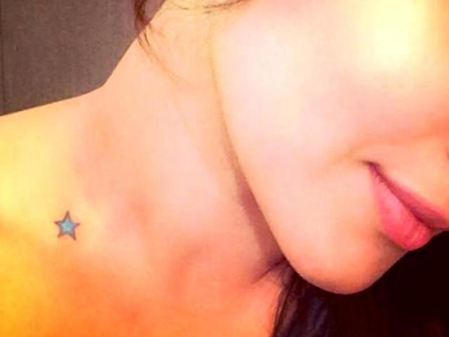 On her birthday, Sonakshi Sinha got a tiny star tattooed on her collar bone. (Photo courtesy: Twitter)