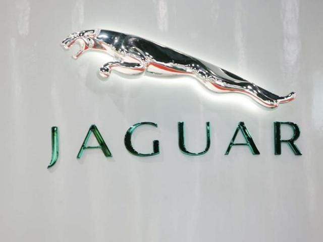 Jaguar to challenge luxury SUVs with F-PACE model in 2016