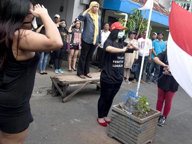 Indonesian Sex Workers Protest Dolly Shutdown World Photos My Xxx Hot Girl