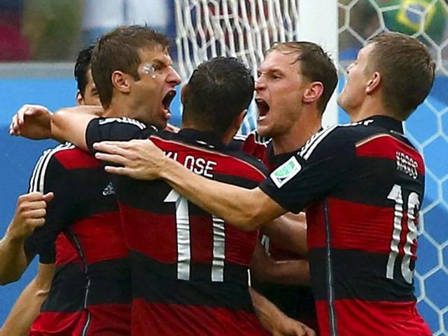 Germany-s-Thomas-Mueller-L-celebrates-his-goal-against-the-US-with-his-teammates-during-their-World-Cup-Group-G-match-at-the-Pernambuco-arena-in-Recife-Reuters-Photo
