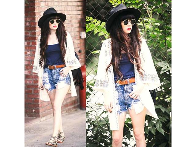 Short shorts just cannot be ignored in summer and to spice up this staple item you can team it with a long complementary shrug. Short shorts just cannot be ignored in summer and to spice up this staple item you can team it with a long complementary shrug.