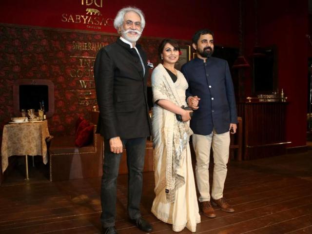 Sabyasachi Opens Icw With Subtle Regal Line Ferozabad Hindustan Times Sabyasachi new exclusive collection of bridal and special occasion wear saree. sabyasachi opens icw with subtle regal