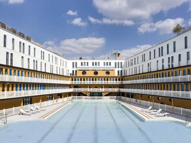 Summer-pool-at-Le-Molitor-Paris-AFP