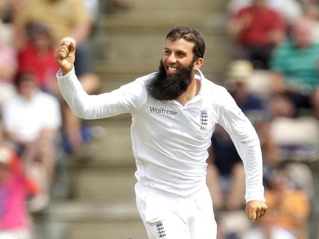 England's Moeen Ali celebrates bowling out India's Mohammed Shami during the fifth and final day (AP Photo)