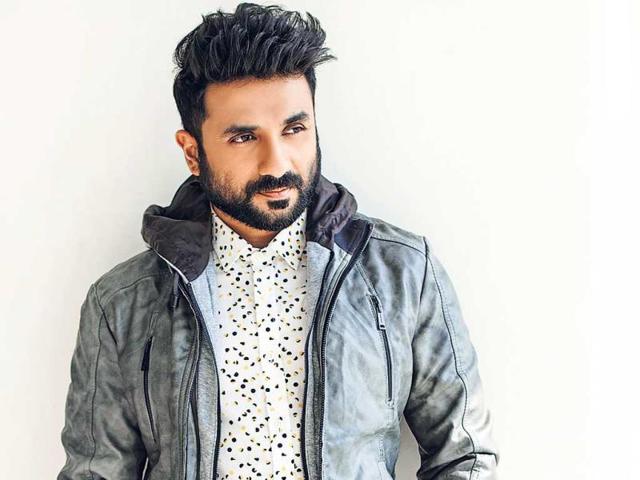 Vir Das experiments with bright, dual shade spots on his nerdy-cool shirt.