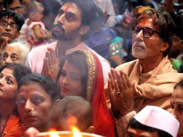 Amitabh Bachchan, Aishwarya Rai Bachchan and Abhishek Bachchan attend Lord Ganesha aarti at Lalbaugcha Raja. (Photo: Yogen Shah) Amitabh Bachchan, Aishwarya Rai Bachchan and Abhishek Bachchan attend Lord Ganesha aarti at Lalbaugcha Raja. (Photo: Yogen Shah)