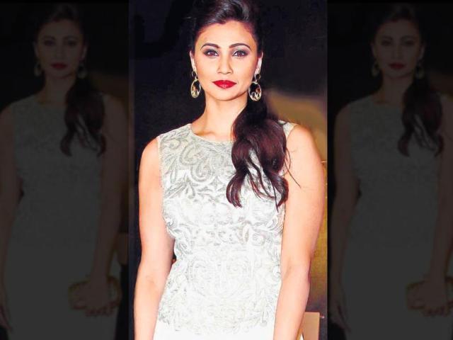 Designer Jenjum Gadi says this golden ­accessory is here to stay. Stylist Vikram Seth agrees and adds, “Keep it minimal (like Daisy Shah, here) to give an extra edge to your look.”